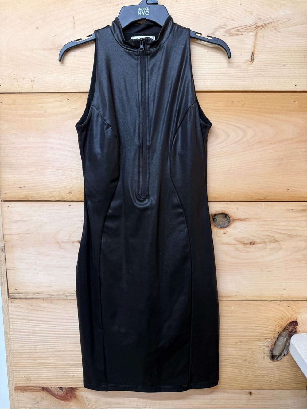Black Zip-Front Mini Dress with Sculpting Silhouette - Picture 4 of 8